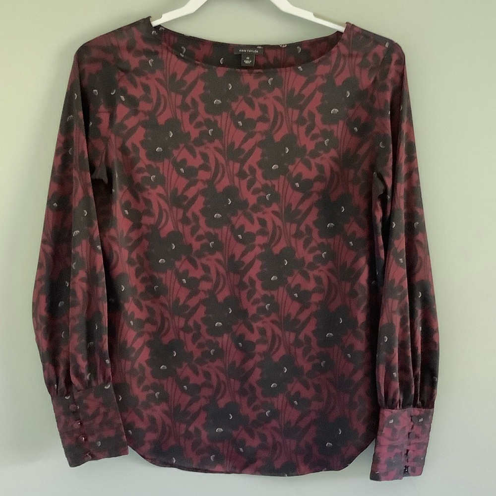 ANN TAYLOR Hammered Satin Floral Long Sleeve Blouse Size XS
